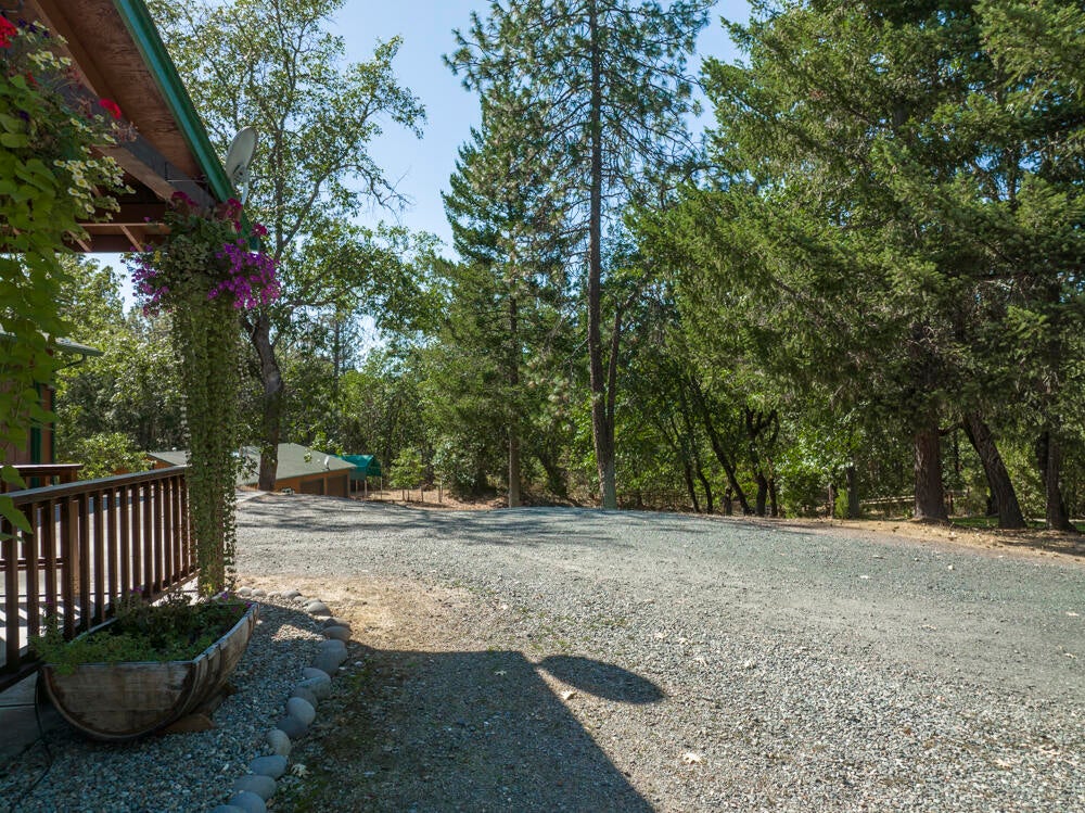 2006 Stringer Gap Road Grants Pass, OR 97527 - Photo 55 of 63 54