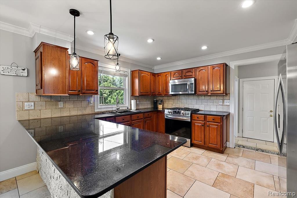 44 Old Perch Road Rochester Hills, MI 48309 - Photo 22 of 55