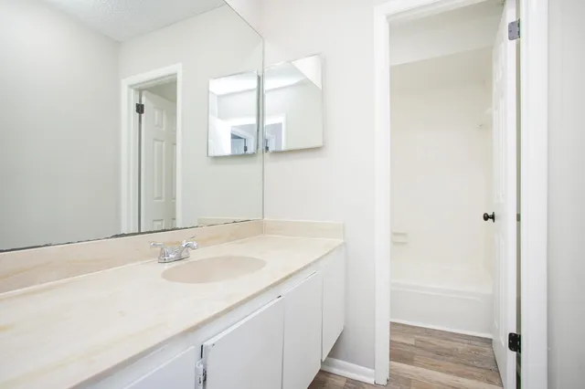 $1,700 | 421 Raintree Drive, Hermitage, TN 37076