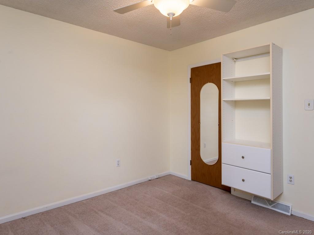 19 Glen Meadows Road, Unit 65 Arden, NC 28704 - Photo 20 of 35 Gallery Image 20