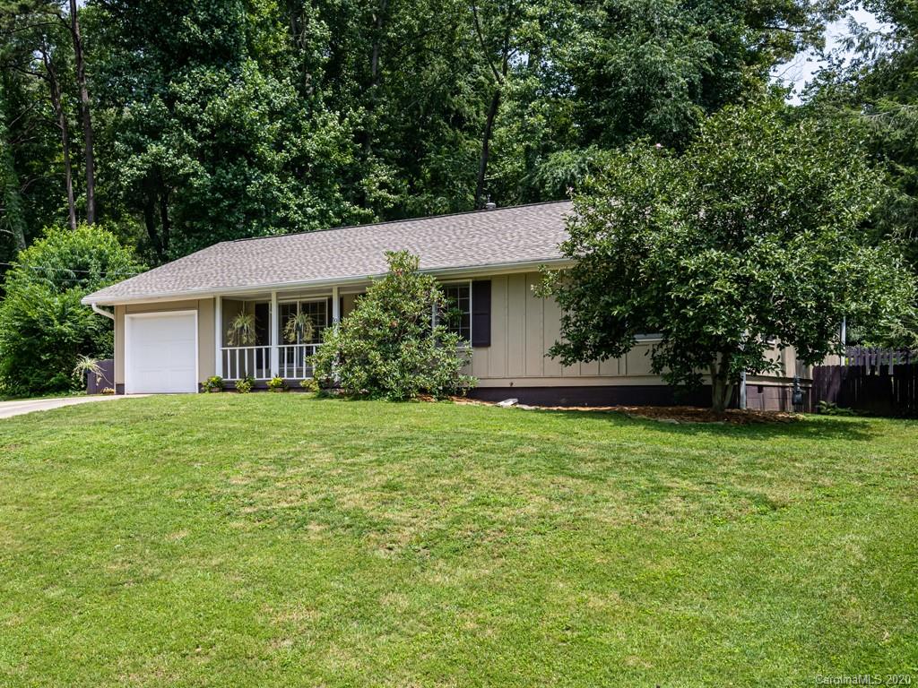 19 Glen Meadows Road, Unit 65 Arden, NC 28704 - Photo 3 of 35 Gallery Image 3