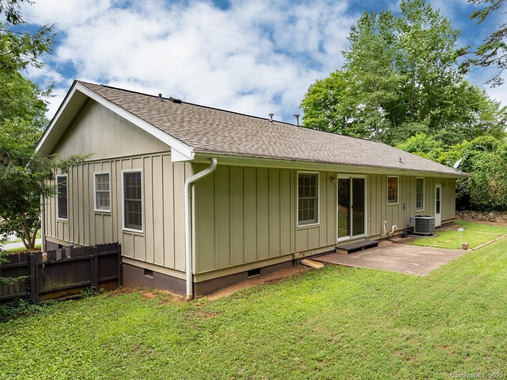19 Glen Meadows Road, Unit 65 Arden, NC 28704 - Photo 31 of 35 Gallery Image 31