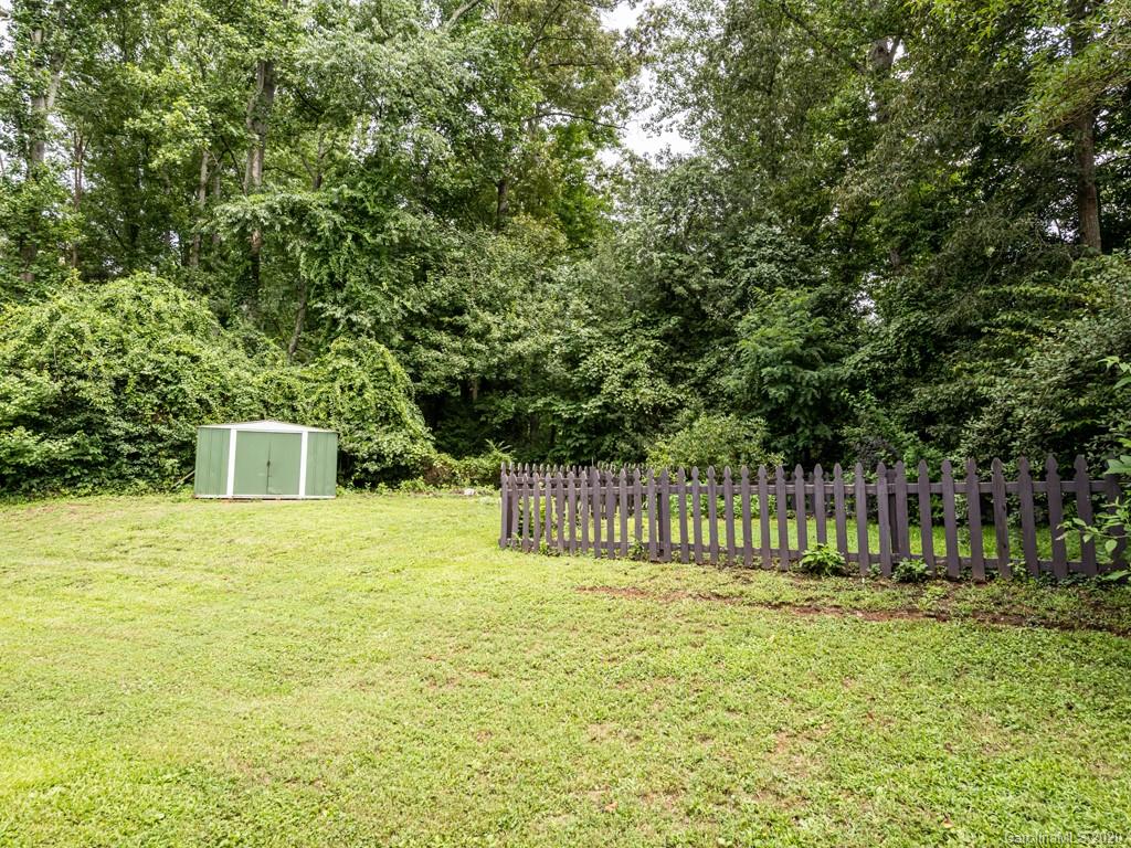 19 Glen Meadows Road, Unit 65 Arden, NC 28704 - Photo 33 of 35 Gallery Image 33