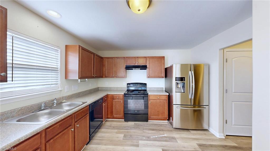 467 Ridgebrooke Drive High Point, NC 27265 - Photo 14 of 47