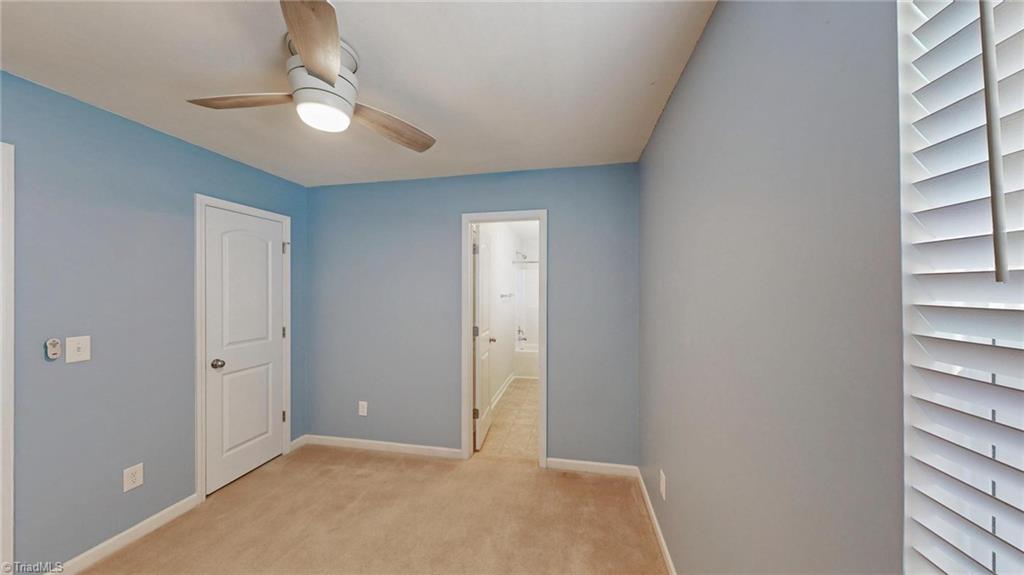 467 Ridgebrooke Drive High Point, NC 27265 - Photo 26 of 47