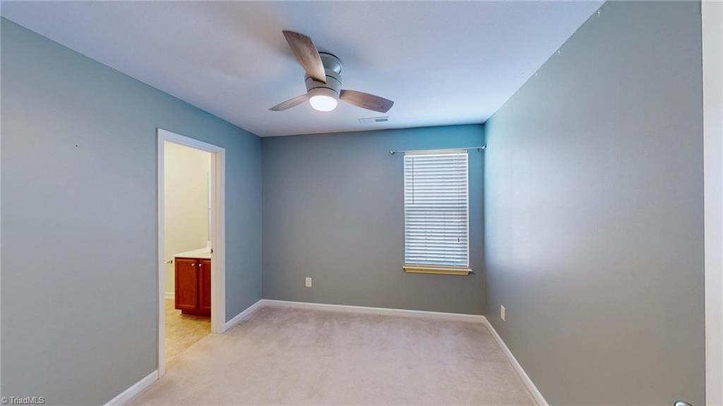 467 Ridgebrooke Drive High Point, NC 27265 - Photo 28 of 47