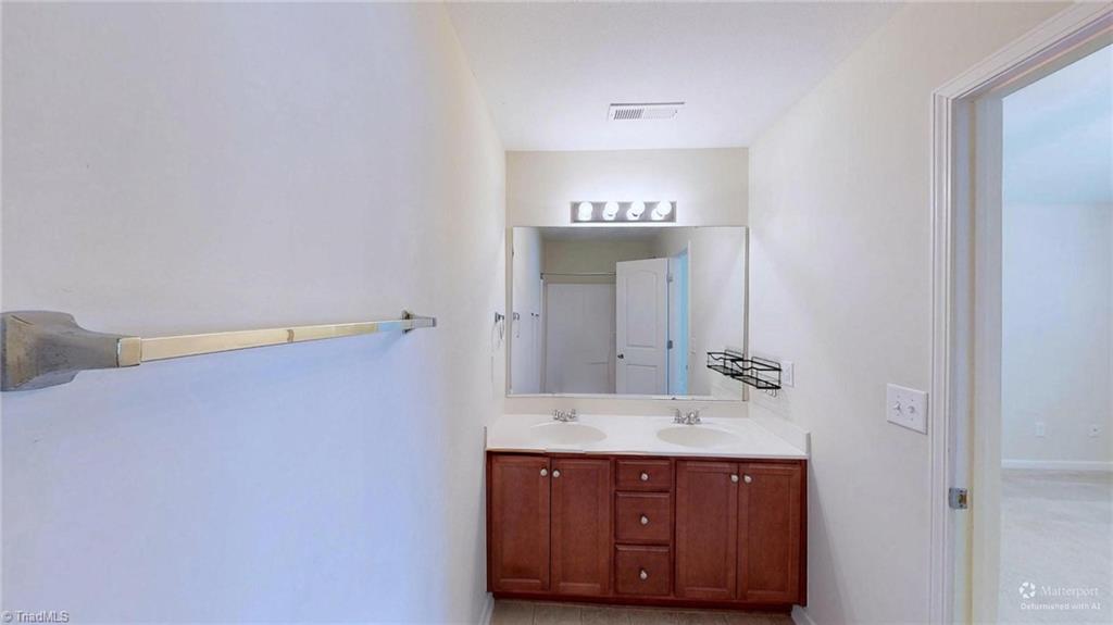 467 Ridgebrooke Drive High Point, NC 27265 - Photo 34 of 47