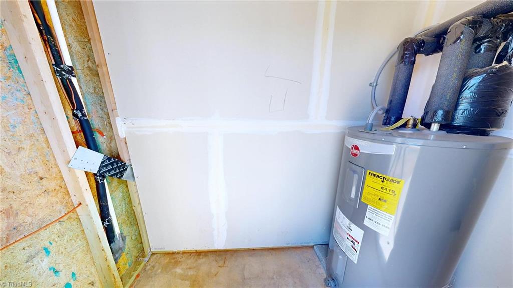 467 Ridgebrooke Drive High Point, NC 27265 - Photo 36 of 47