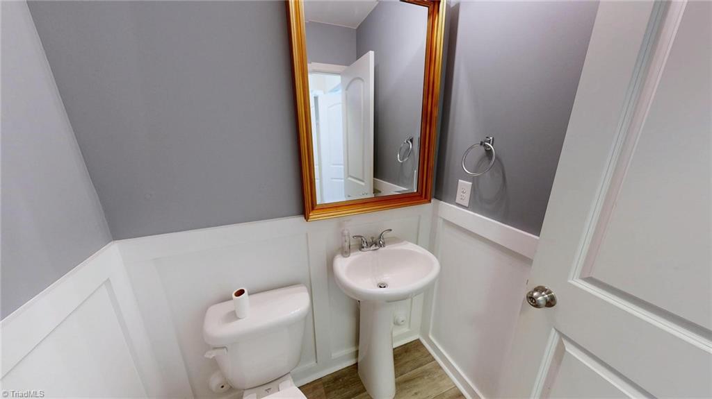 467 Ridgebrooke Drive High Point, NC 27265 - Photo 8 of 47