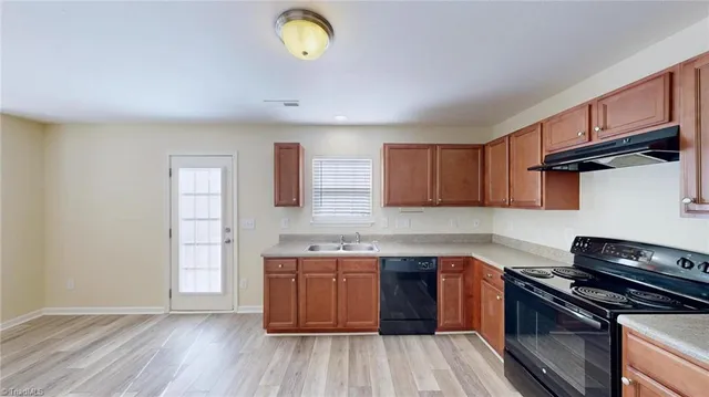 $224,900 | 467 Ridgebrooke Drive, High Point, NC 27265