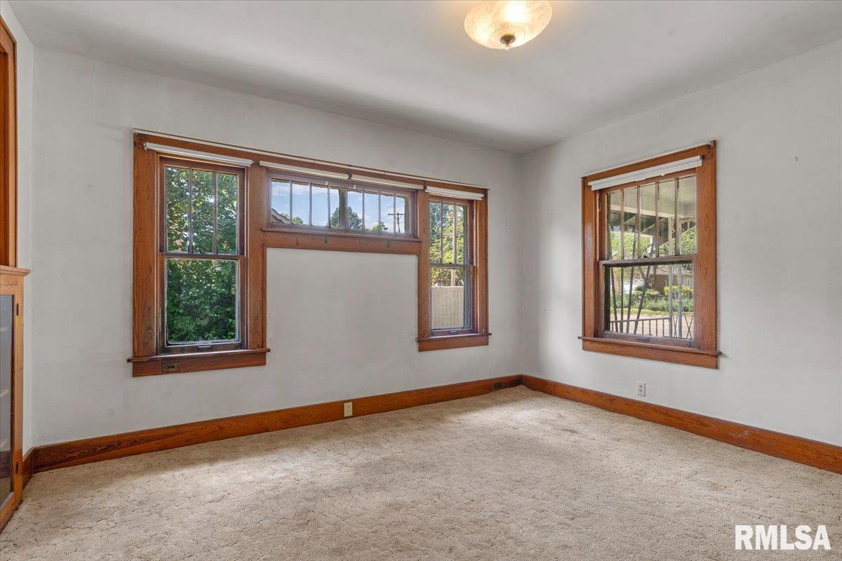 730 West Ash Street Springfield, IL 62704 - Photo 8 of 35