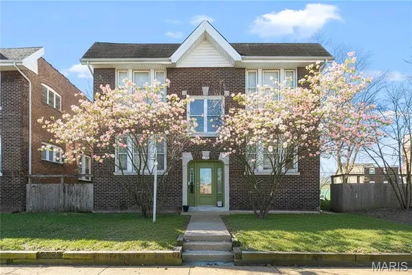 $595,000 | 4322 McRee Avenue, St. Louis, MO 63110