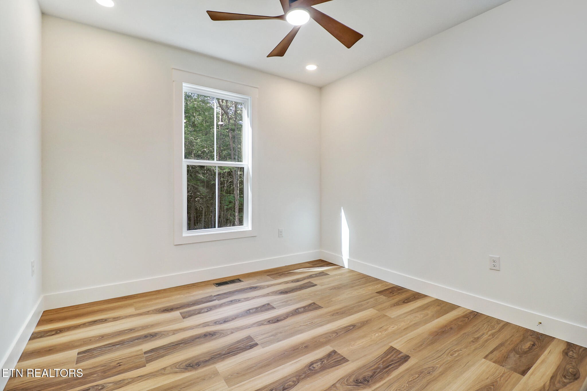 1452 Model Farm Road Jamestown, TN 38556 - Photo 28 of 38