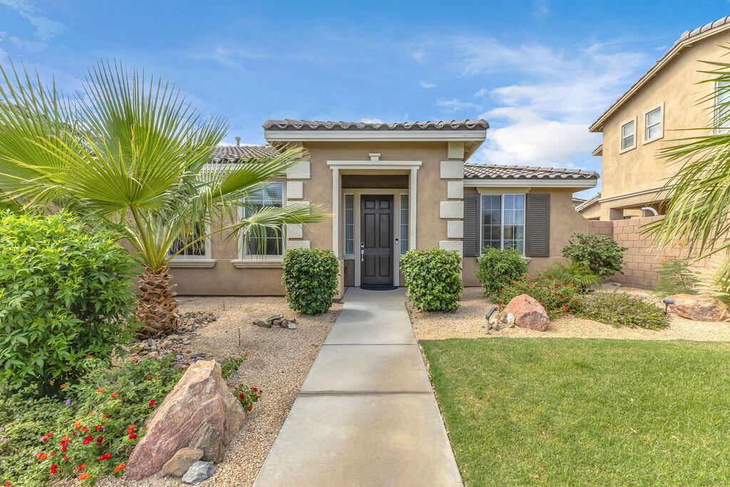 83283 Skyline Trail Road Indio, CA 92203 - Photo 4 of 38 IMG_6067