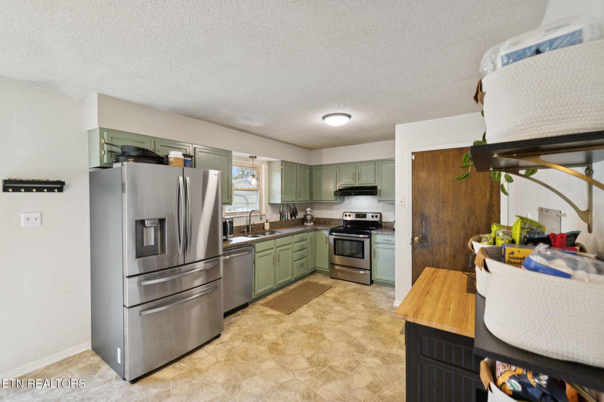 341 Ellis Road Lenoir City, TN 37771 - Photo 9 of 42 12-web-or-mls-41 Ellis Rd Lenoir City -