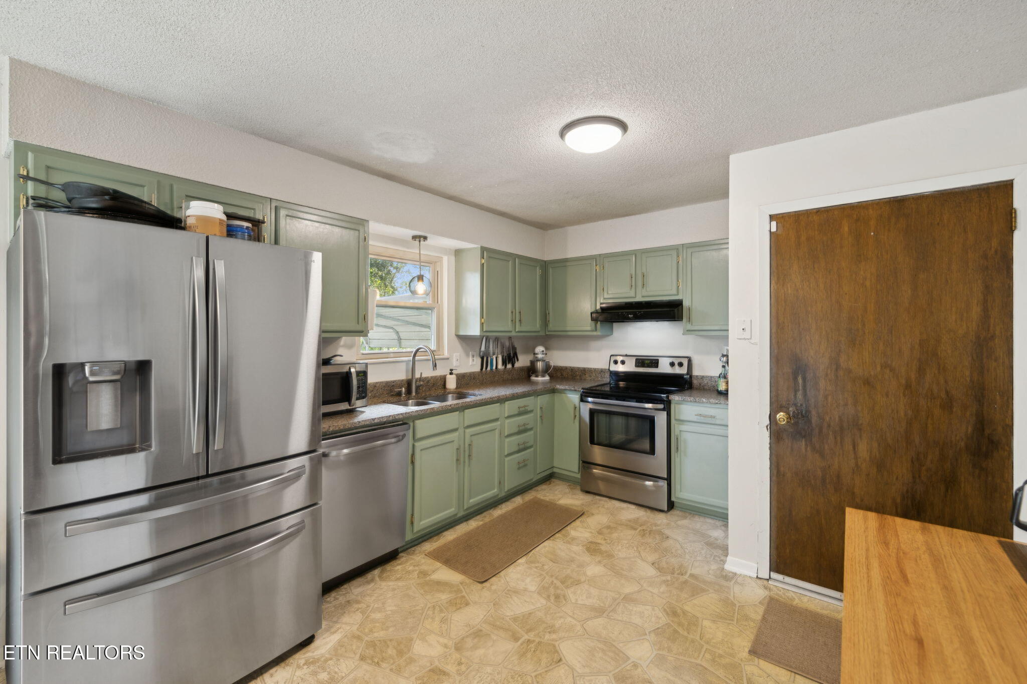 341 Ellis Road Lenoir City, TN 37771 - Photo 10 of 42 13-web-or-mls-41 Ellis Rd Lenoir City -