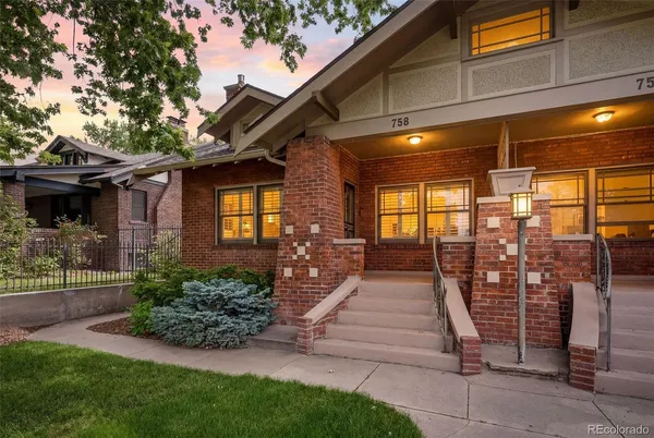 $880,000 | 758 Elizabeth Street, Denver, CO 80206
