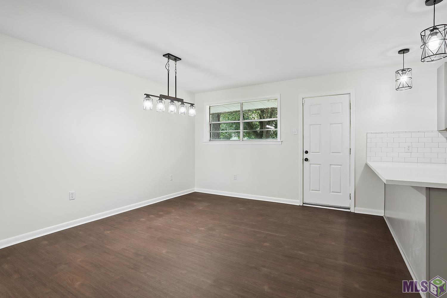 7242 Perimeter Drive Baton Rouge, LA 70812 - Photo 4 of 14