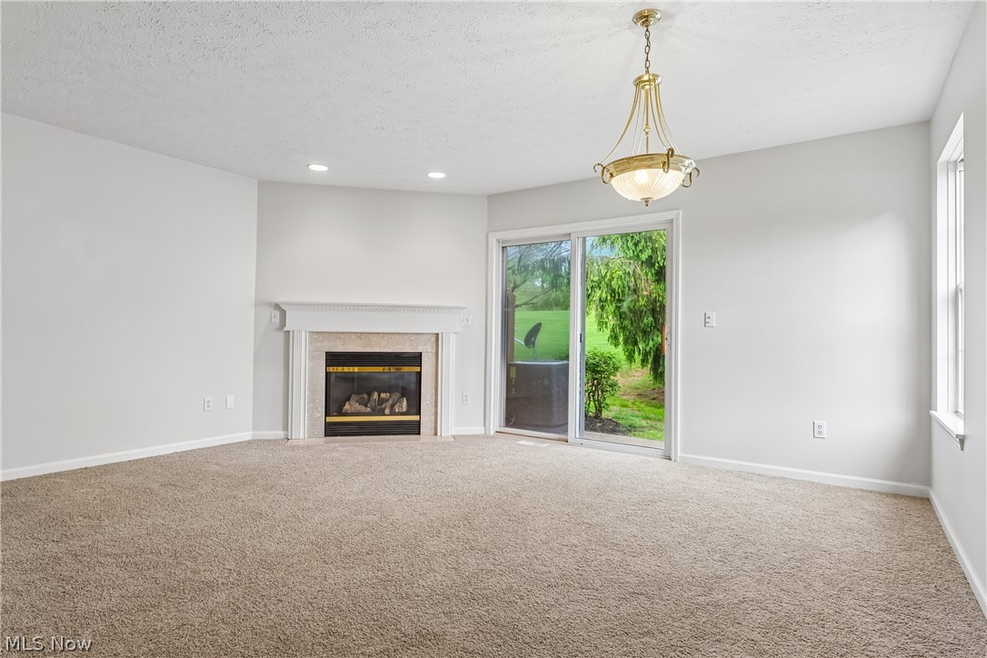 1352 Meadow Run Akron, OH 44321 - Photo 3 of 24
