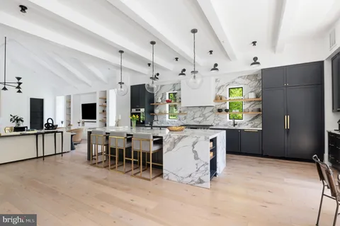 $5,750,000 | 7101 Longwood Drive, Bethesda, MD 20817