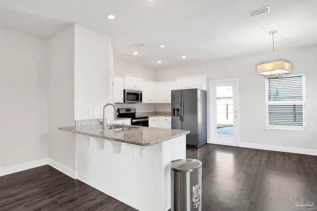 $2,800 | 12295 Pinfish Road, Pensacola, FL 32506