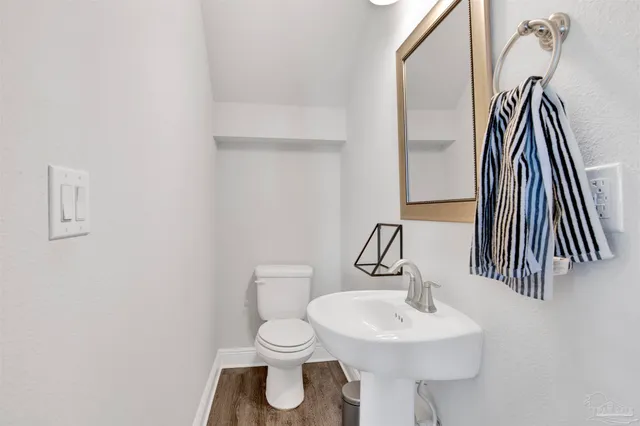 $2,800 | 12295 Pinfish Road, Pensacola, FL 32506