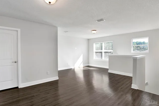 $2,800 | 12295 Pinfish Road, Pensacola, FL 32506