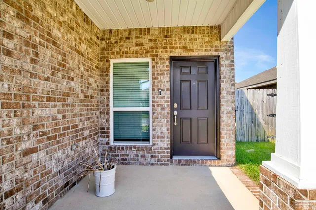 $2,800 | 12295 Pinfish Road, Pensacola, FL 32506