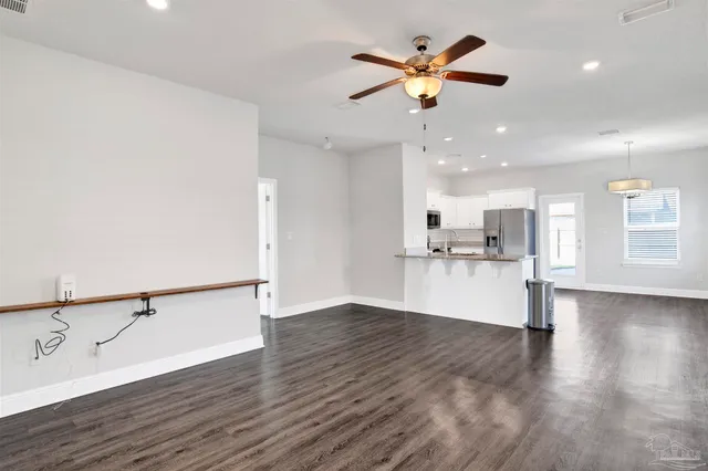 $2,800 | 12295 Pinfish Road, Pensacola, FL 32506