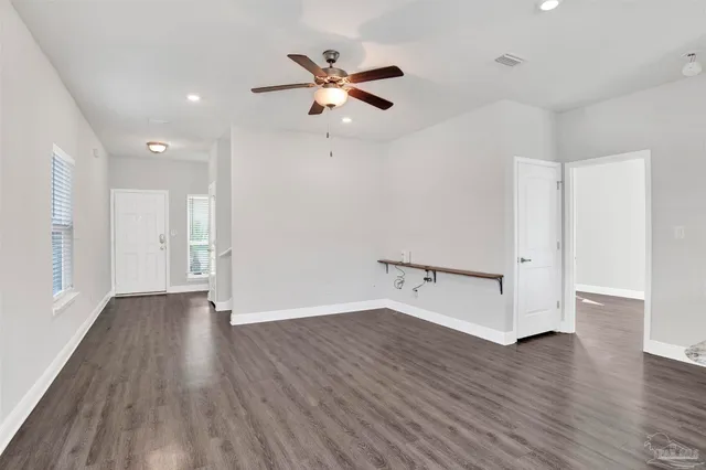 $2,800 | 12295 Pinfish Road, Pensacola, FL 32506