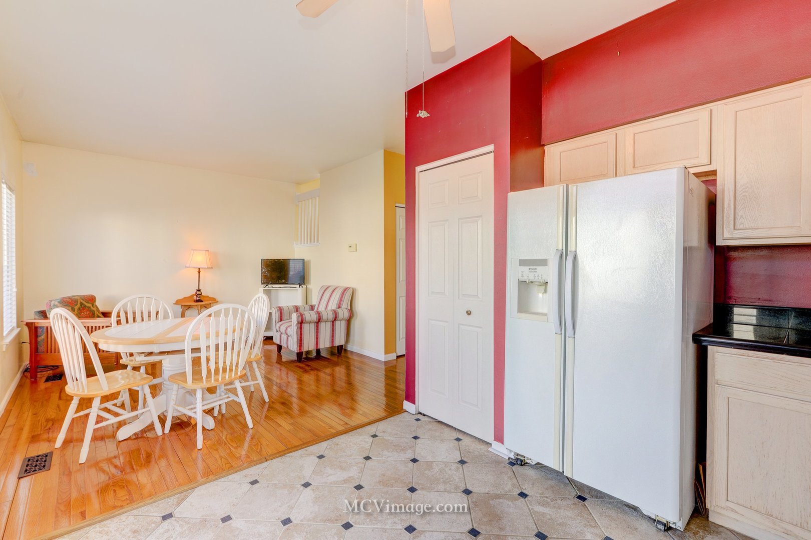 317 Reston Circle Romeoville, IL 60446 - Photo 10 of 15 a view of kitchen with furniture and refrigerator