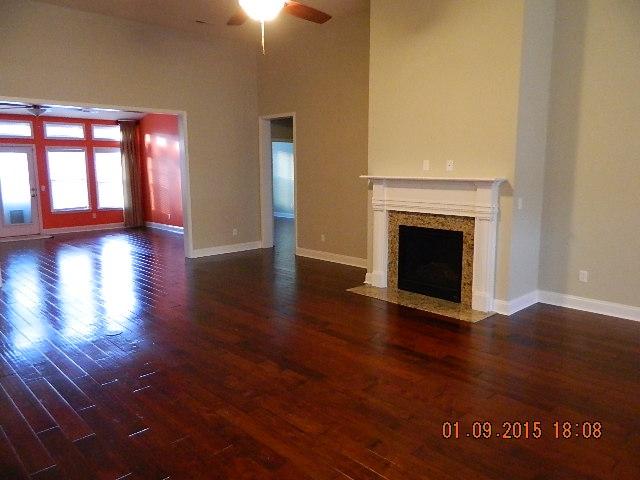 338 Decatur Drive Summerville, SC 29486 - Photo 8 of 31 Living room looking towards sunroom.