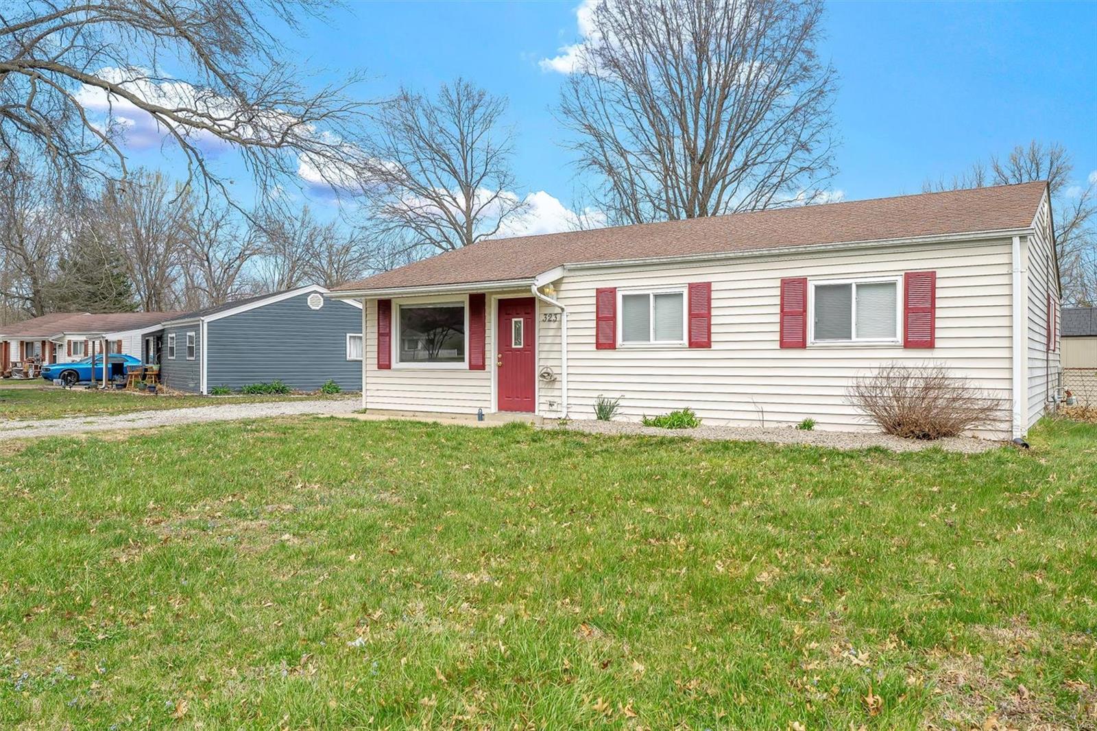 323 Weber Drive Eureka, MO 63025 - Photo 3 of 21