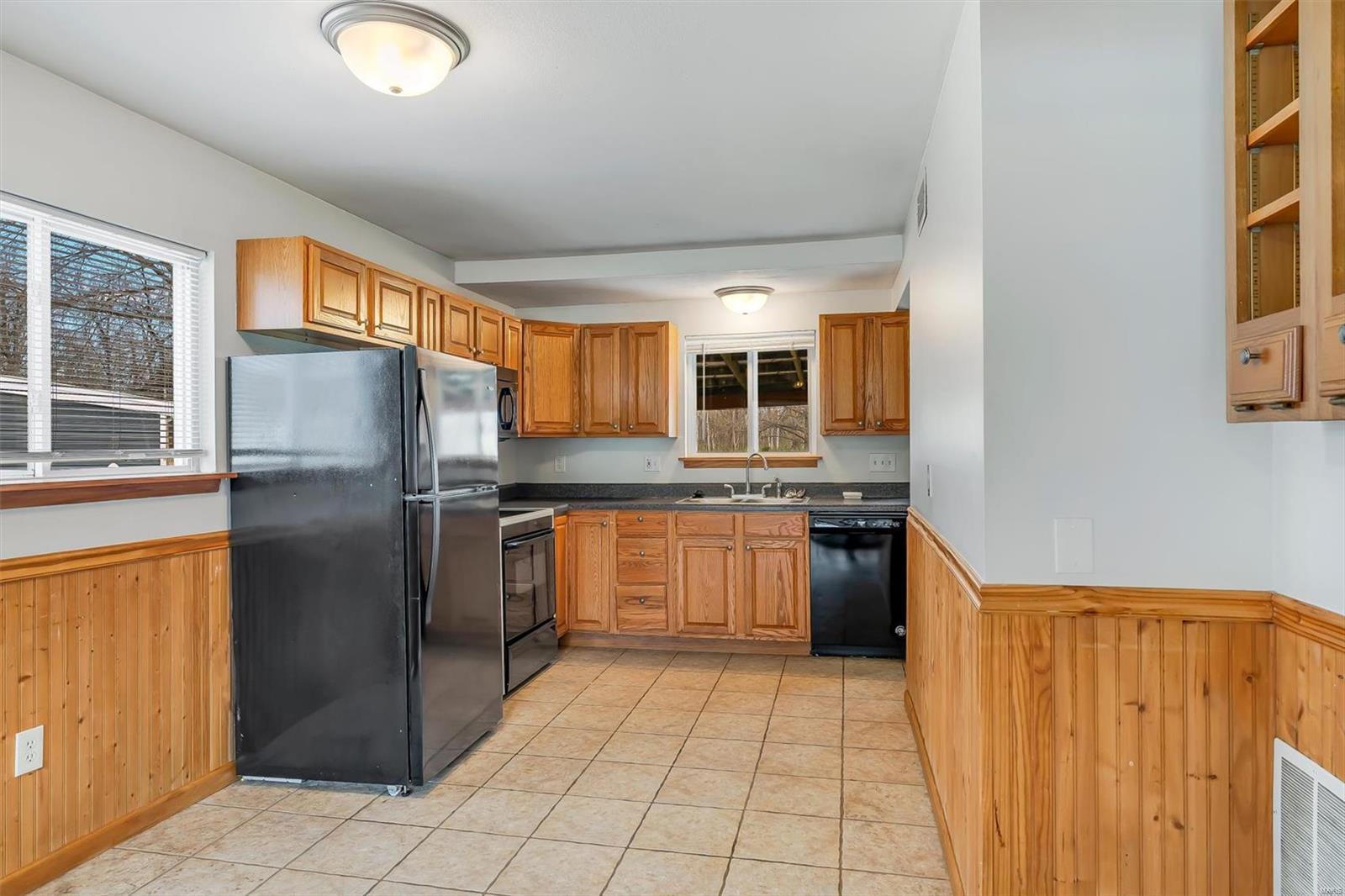 323 Weber Drive Eureka, MO 63025 - Photo 8 of 21