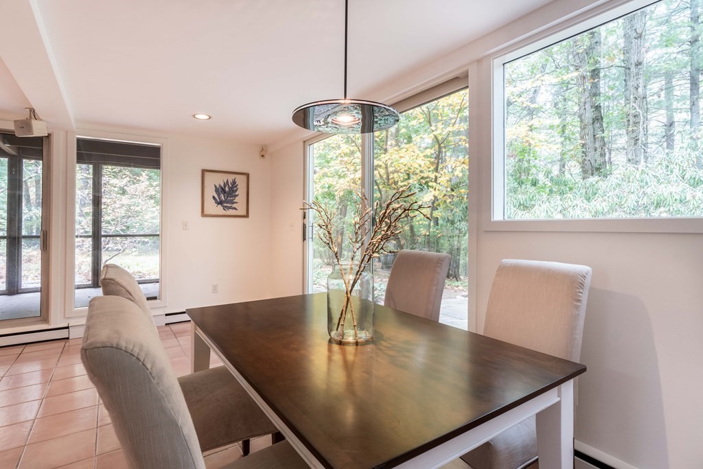 33 Spruce Hill Road Weston, MA 02493 - Photo 12 of 26