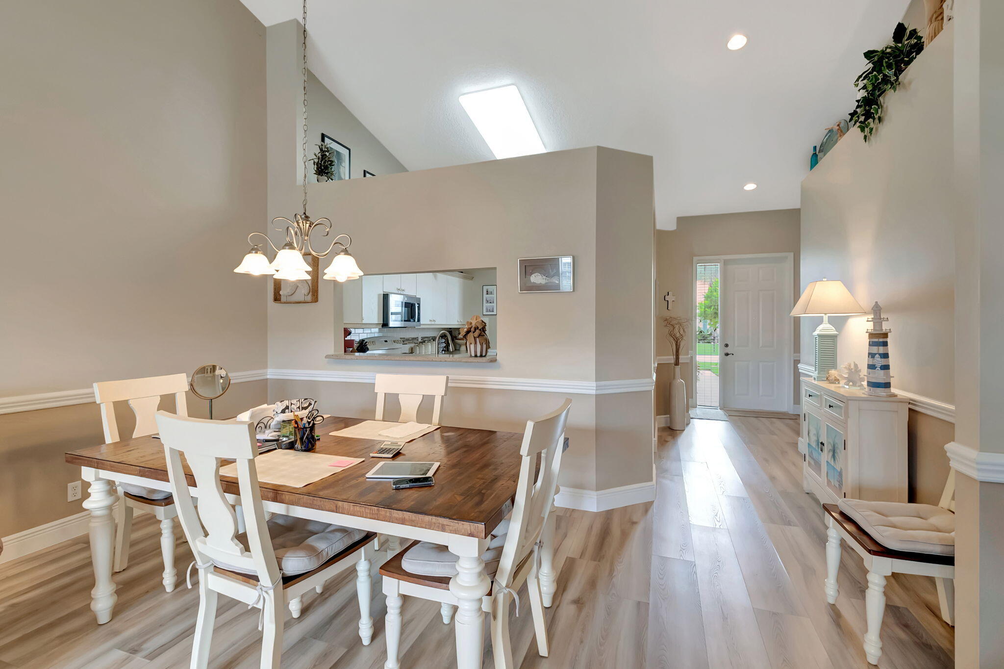 6240 Heliconia Road Delray Beach, FL 33484 - Photo 5 of 59 5-web-or-mls-DSC_8250