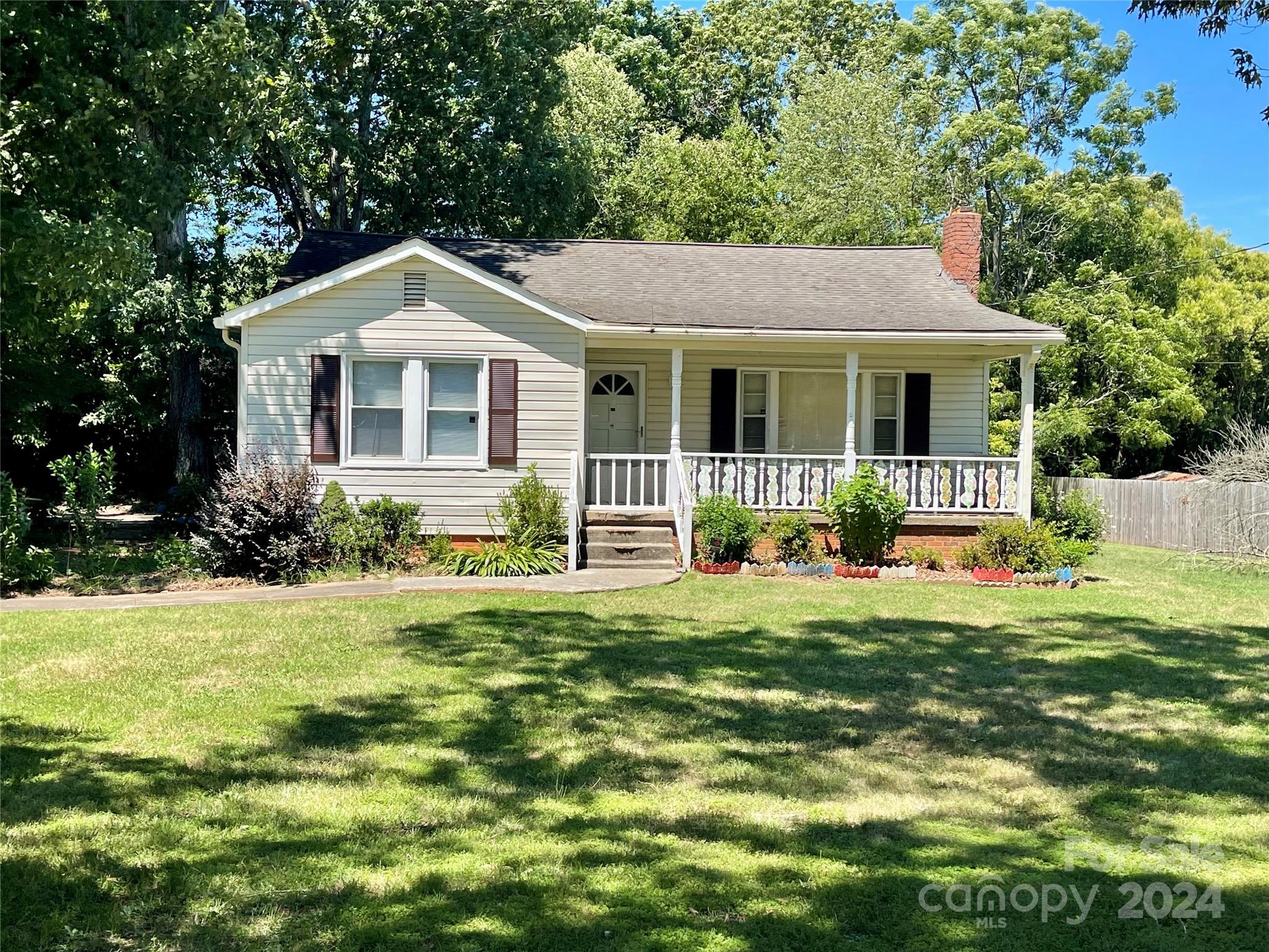 618 Charles Road Shelby, NC 28152 - Photo 1 of 28 Gallery Image 1