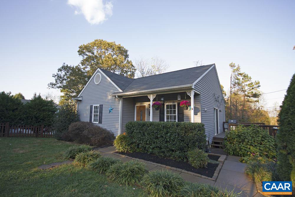 81 Hords Hill Road Ruckersville, VA 22968 - Photo 1 of 34 a front view of house with yard and green space