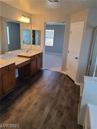$2,697 | 678 Tremaine Court, Henderson, NV 89052