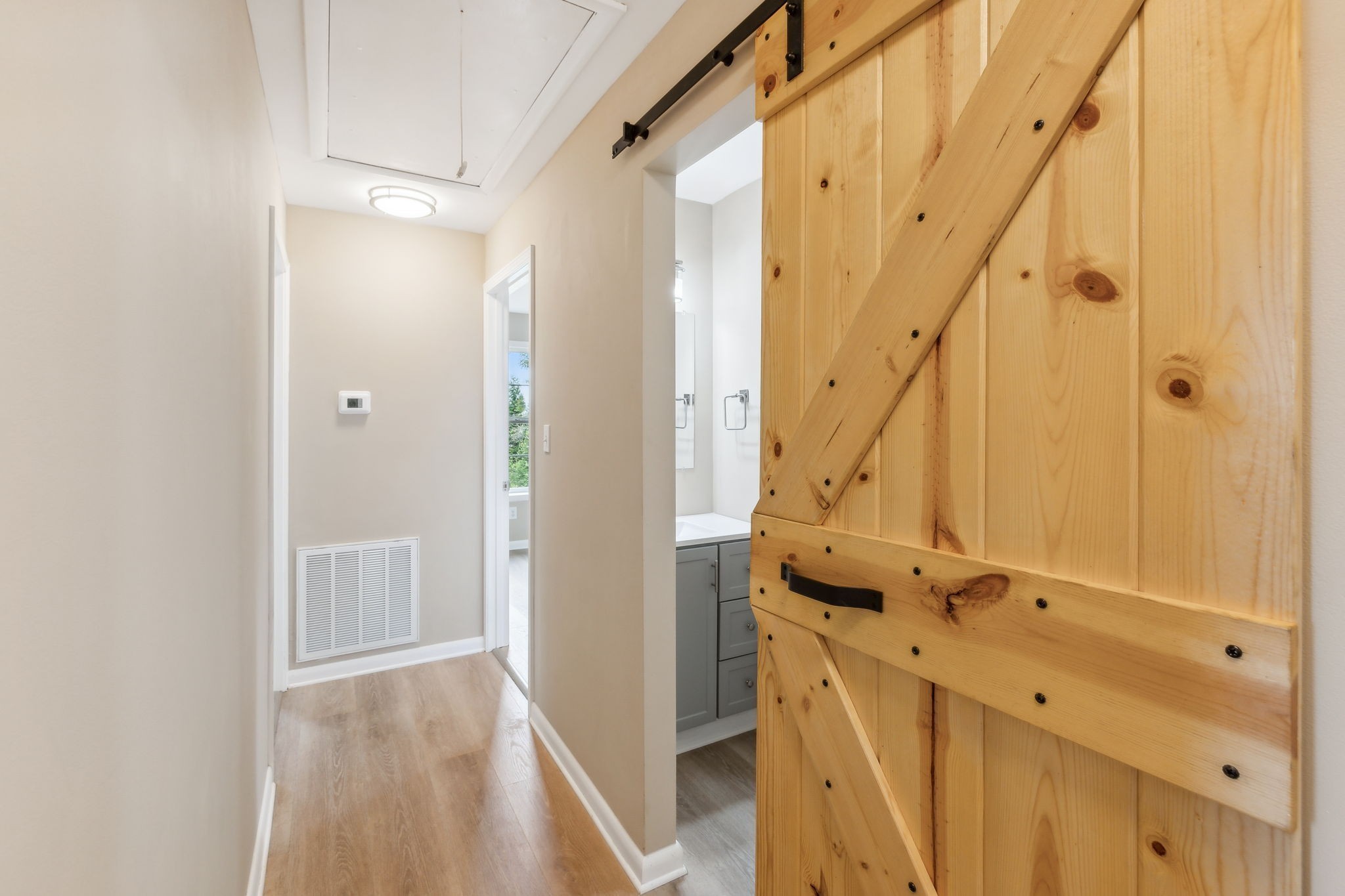 1297 Buncombe Road Belvidere, TN 37306 - Photo 19 of 55