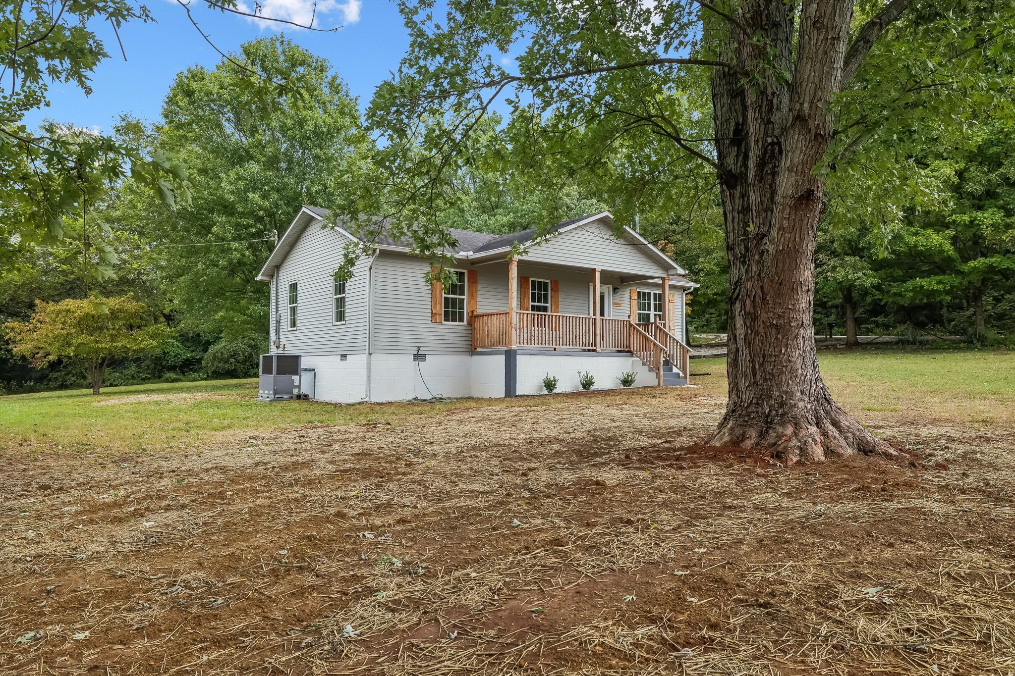1297 Buncombe Road Belvidere, TN 37306 - Photo 33 of 55