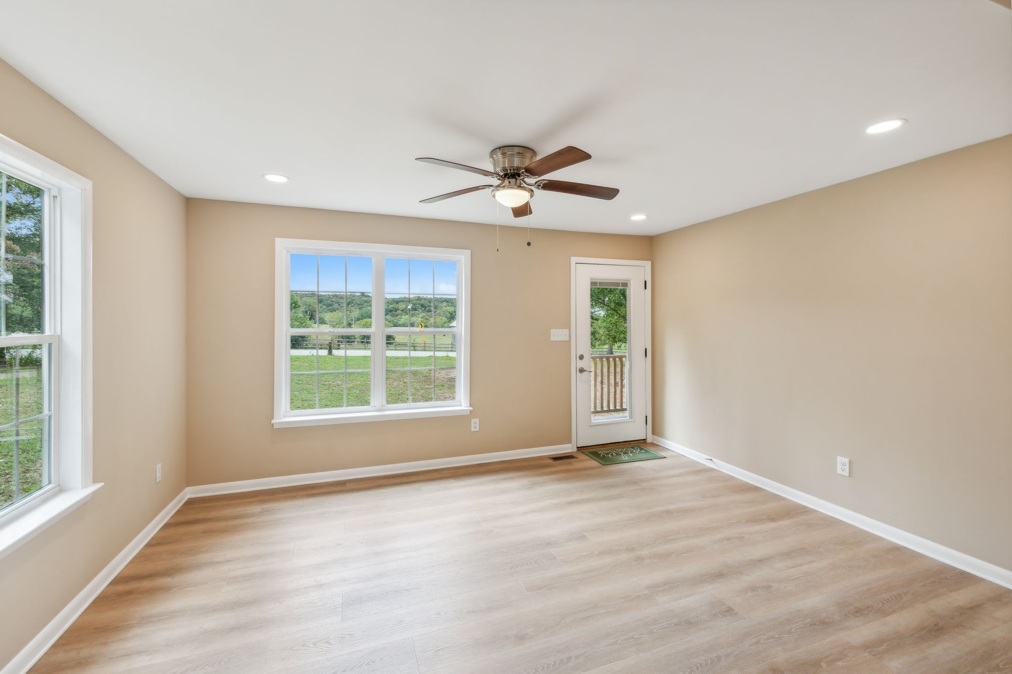 1297 Buncombe Road Belvidere, TN 37306 - Photo 5 of 55