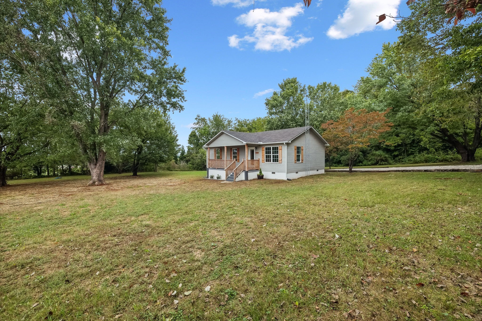 1297 Buncombe Road Belvidere, TN 37306 - Photo 54 of 55