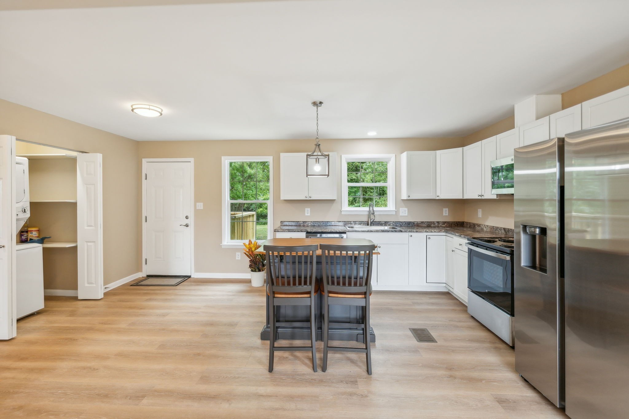 1297 Buncombe Road Belvidere, TN 37306 - Photo 9 of 55