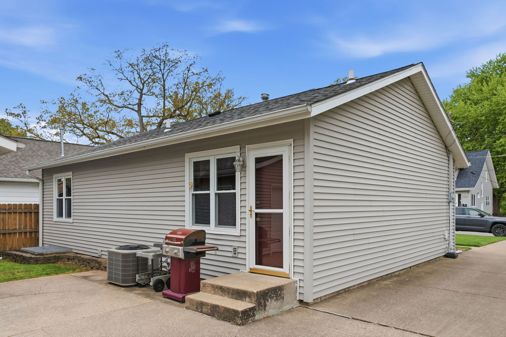 1160 32nd Street Moline, IL 61265 - Photo 23 of 25
