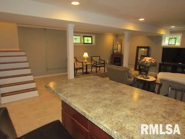 $289,000 | 72 Shewmaker Road, Cave In Rock, IL 62919