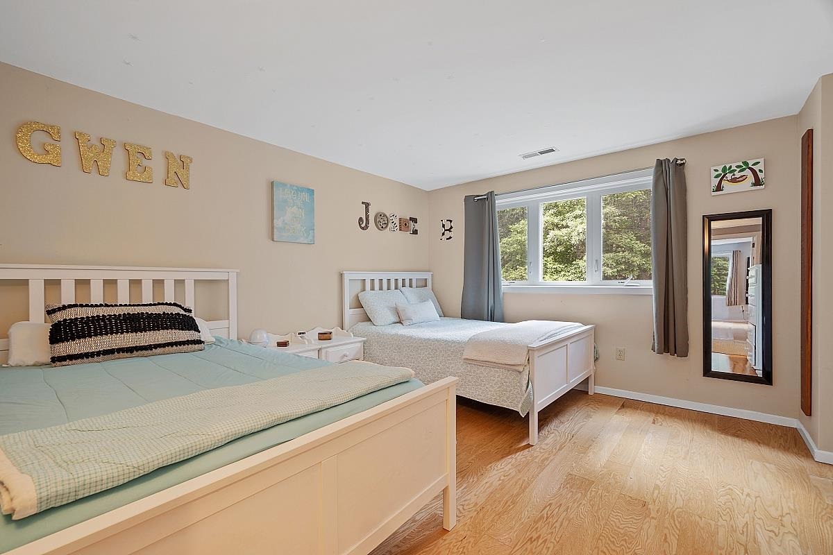 27 Blossom Road Windham, NH 03087 - Photo 17 of 25