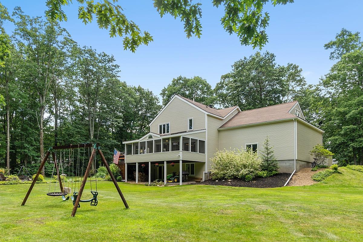 27 Blossom Road Windham, NH 03087 - Photo 25 of 25