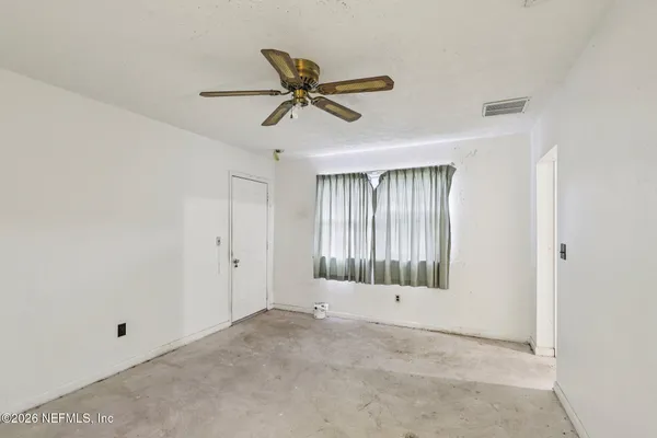 $165,000 | 2061 Azalea Lane, Orange Park, FL 32073