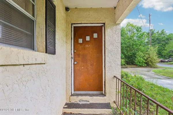 $165,000 | 2061 Azalea Lane, Orange Park, FL 32073